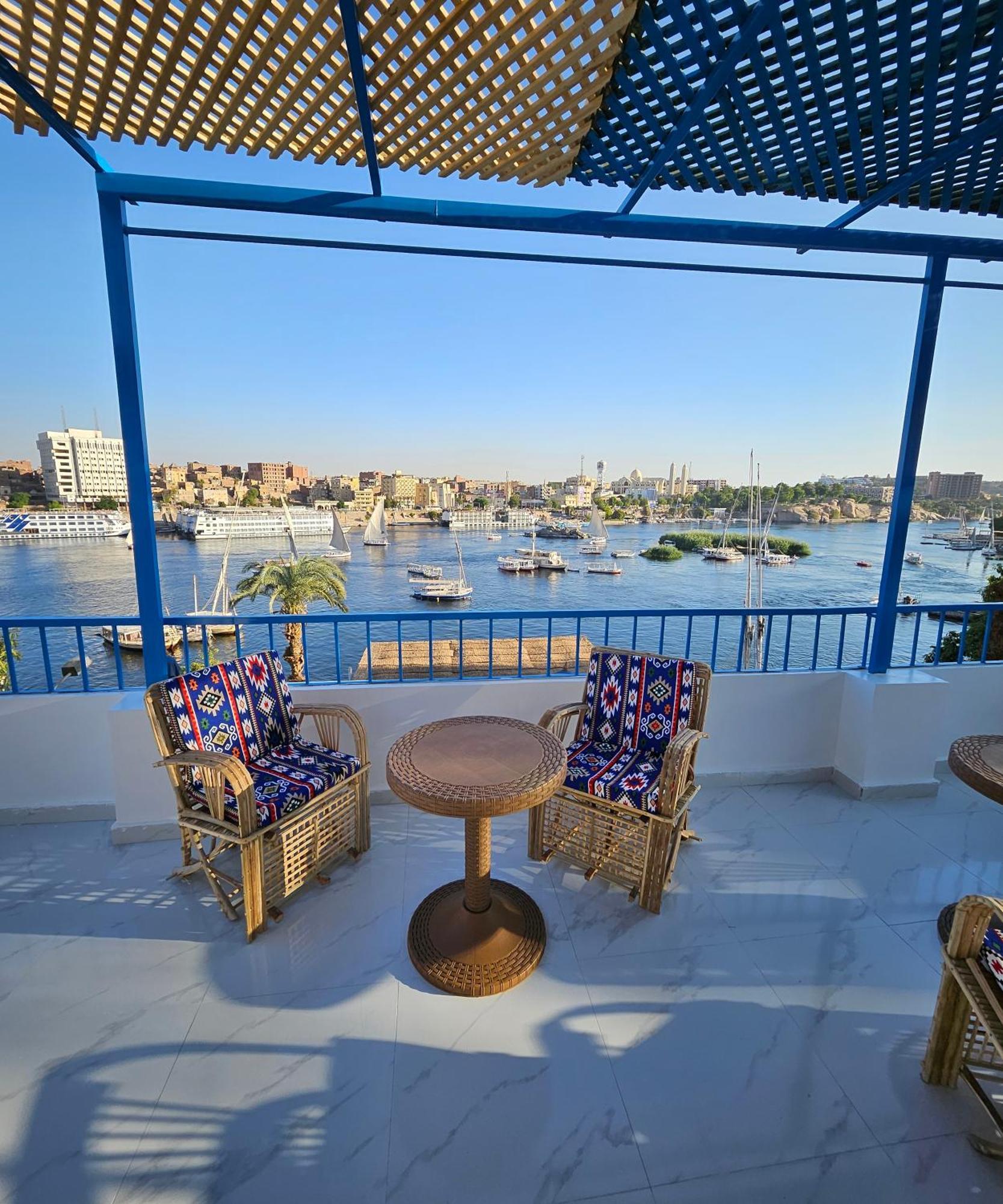 La Terrace Hotel Aswan Exterior photo